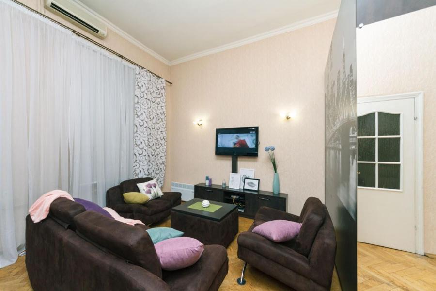 Amazing Heart Of Kiev Apartment Exterior photo